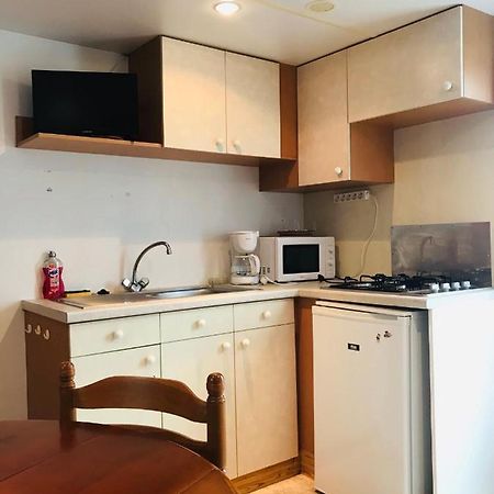 Mobil'home dans camping Bec-de-Mortagne Exterior foto